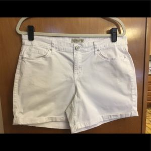 Vintage America white shorts. Size 12.